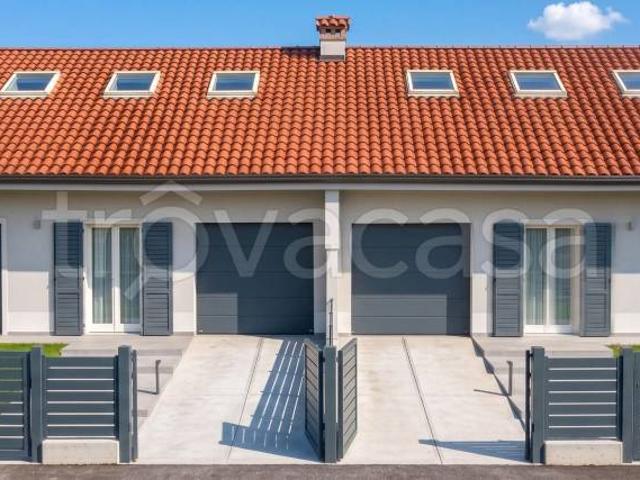 Villa Indipendente in vendita a Zucche, Piemonte