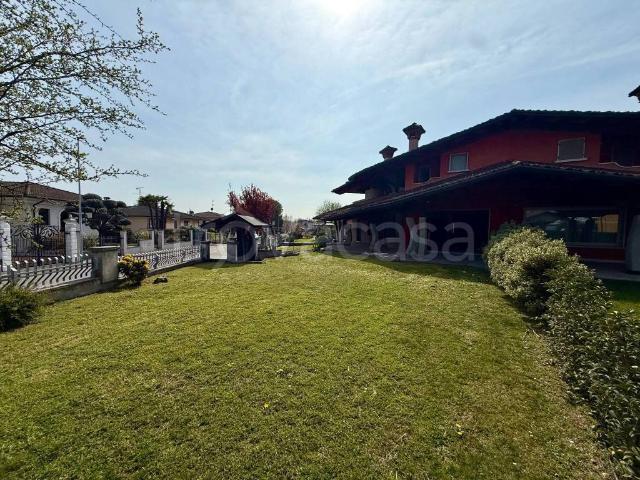 Villa Indipendente in vendita a Ghedi, Lombardia