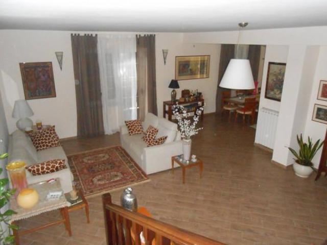 Villa Indipendente in vendita a Giugliano In Campania, Campania