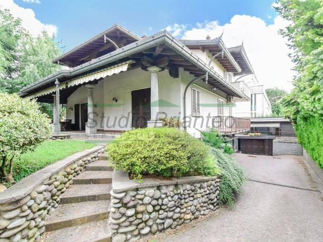 Villa Indipendente in vendita a Birone, Giussano