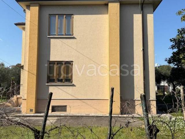 Villa Indipendente in vendita a Gradisca D'isonzo, Friuli-Venezia Giulia
