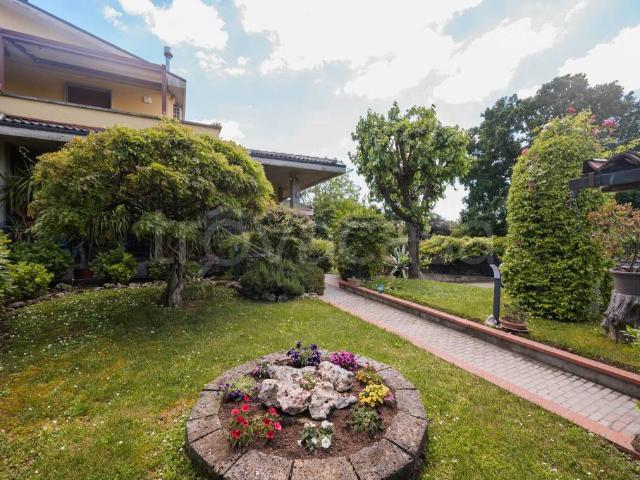 Villa Indipendente in vendita a Unione Terre di Pianura, Granarolo Dell'emilia