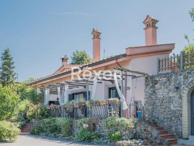 Villa Indipendente in vendita a Roma Capitale, Lazio