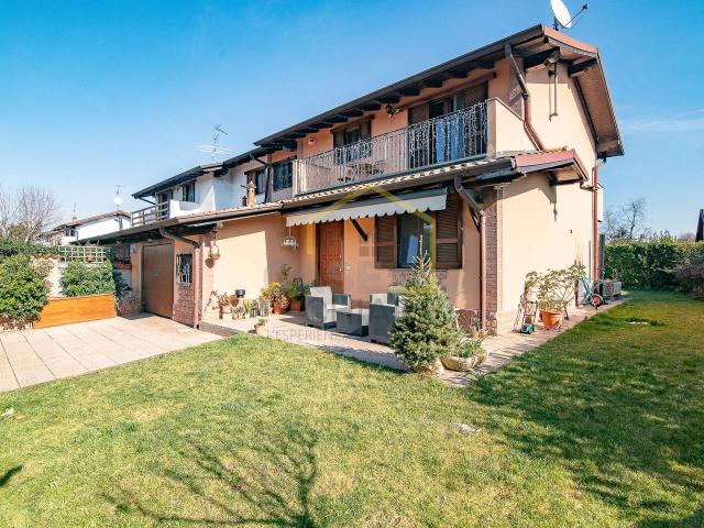 Villa Indipendente in vendita a Unione dei Comuni I Fontanili, Gudo Visconti