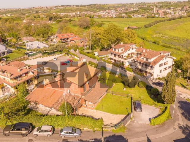 Villa Indipendente in vendita a Guidonia Montecelio, Roma Capitale