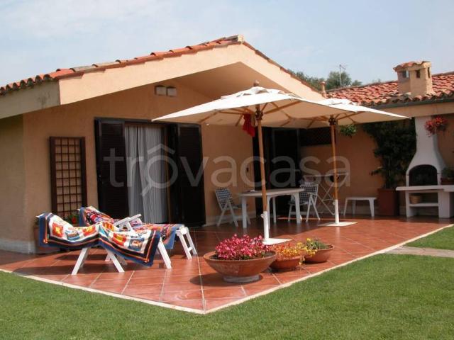Villa Indipendente in vendita a Ladispoli, Roma Capitale
