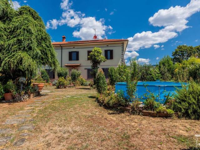 Villa Indipendente in vendita a Larciano, Castelmartini