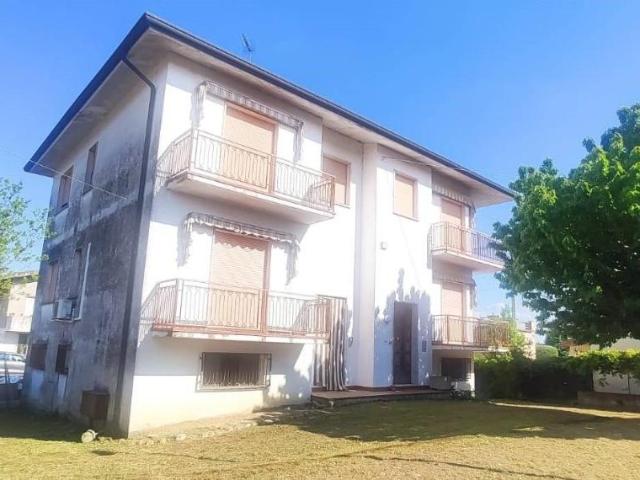Villa Indipendente in vendita a Capitello, Legnago