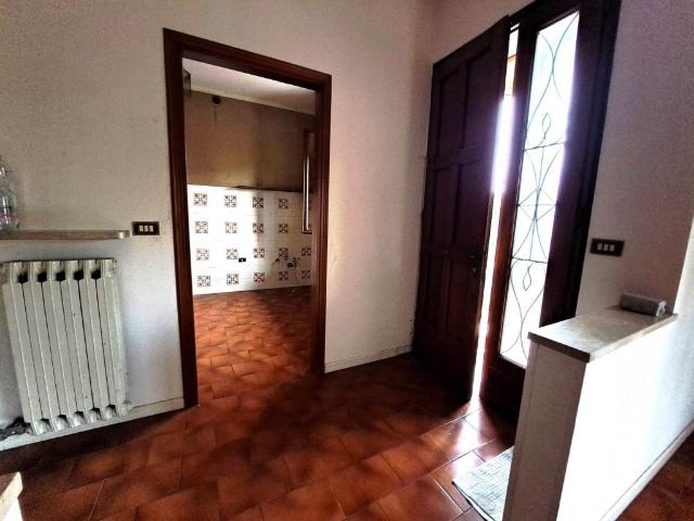 Villa Indipendente in vendita a Legnago, Veneto