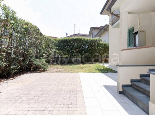 Villa Indipendente in vendita a Camaiore, Toscana