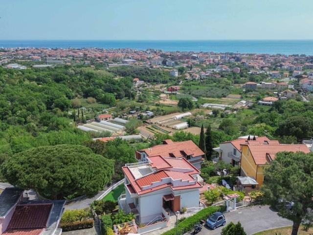 Villa Indipendente in vendita a Borghetto Santo Spirito, Liguria
