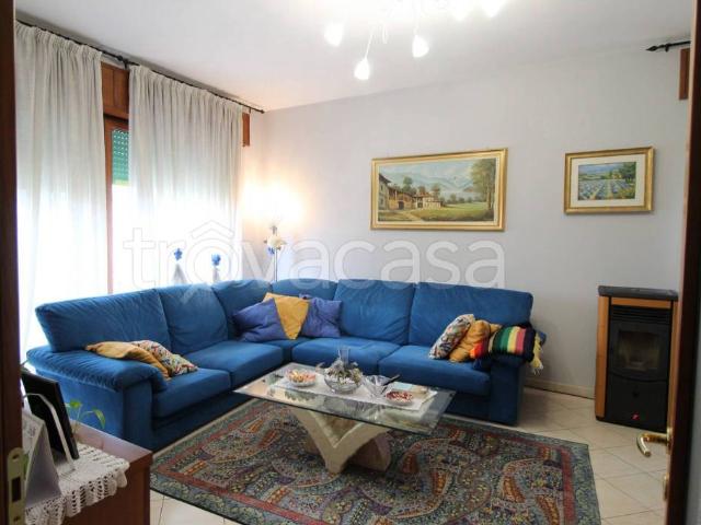 Villa Indipendente in vendita a Lonigo, Veneto