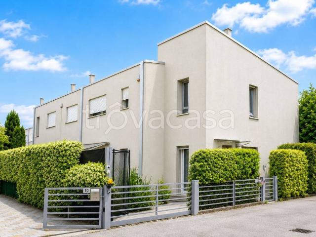 Villa Indipendente in vendita a Unione dei comuni della Bassa Romagna, Lugo