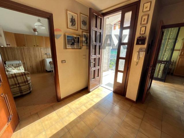 Villa Indipendente in vendita a Magnago, Lombardia