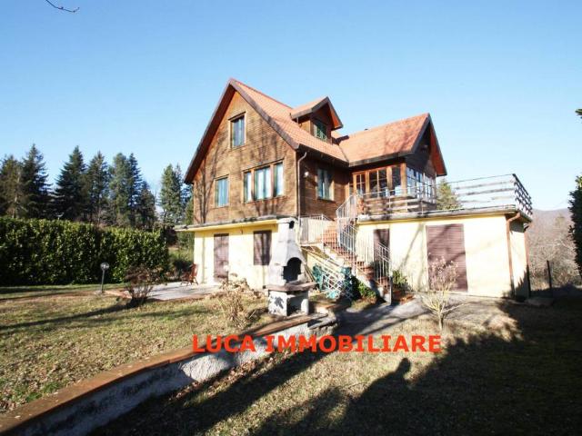 Villa Indipendente in vendita a Marliana, Pistoia