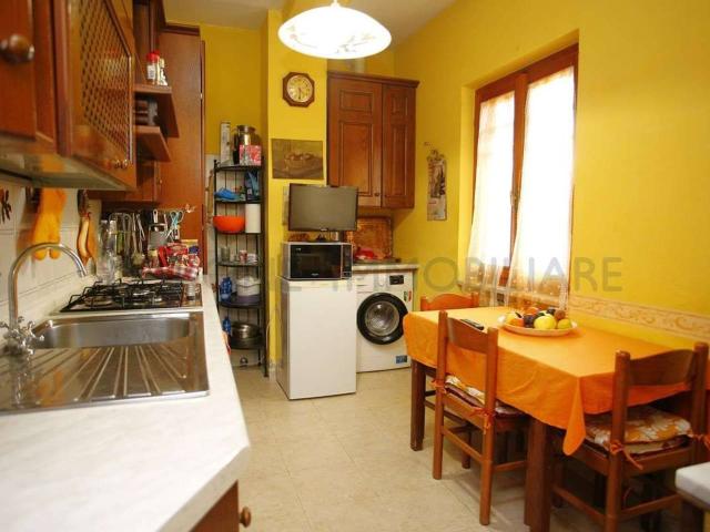 Villa Indipendente in vendita a Castagnola, Marina Di Massa