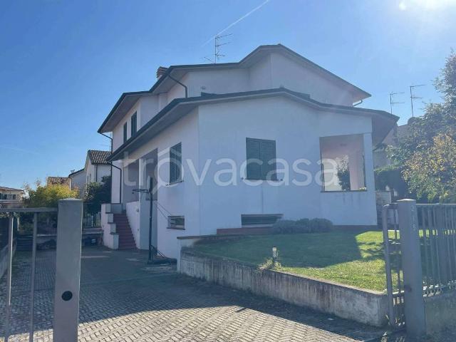 Villa Indipendente in vendita a Loreto, Medicina