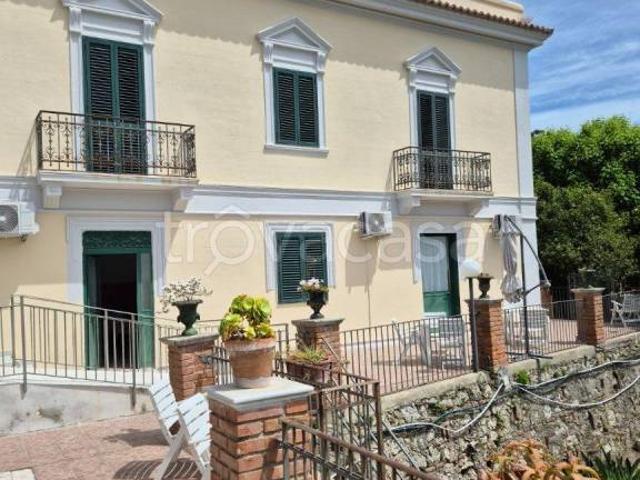 Villa Indipendente in vendita a V Circoscrizione, Messina