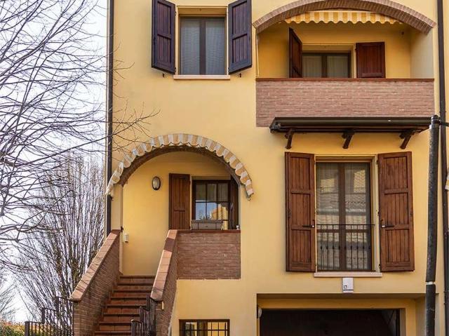 Villa Indipendente in vendita a Municipio 7, Milano