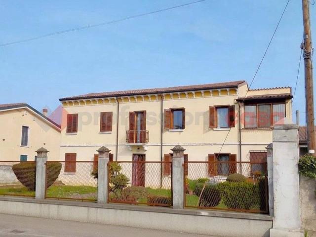 Villa Indipendente in vendita a Minerbe, Veneto
