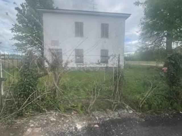 Villa Indipendente in vendita a Modena, Tre Olmi