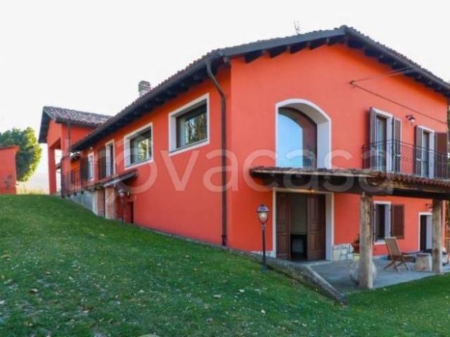 Villa Indipendente in vendita a Piemonte, Asti