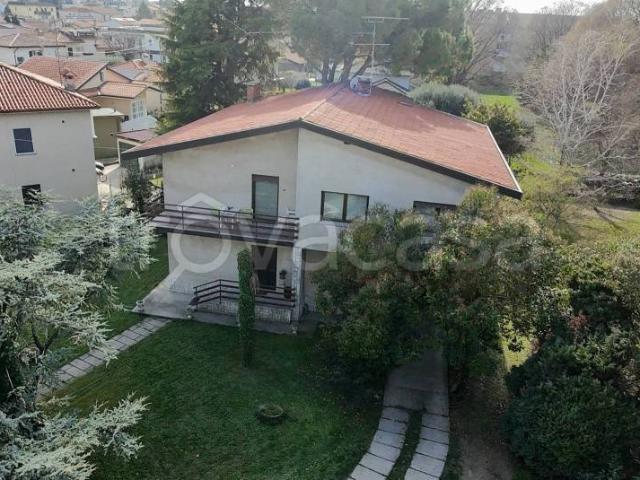 Villa Indipendente in vendita a Gorizia, Friuli-Venezia Giulia