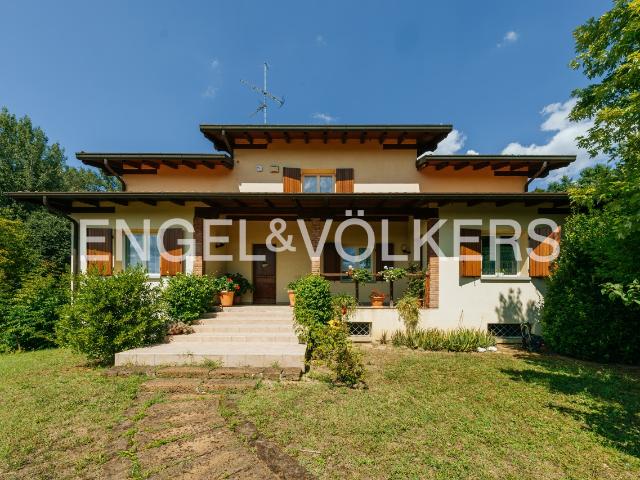 Villa Indipendente in vendita a Unione dei comuni Valli del Reno, Lavino e Samoggia, Monte San Pietro