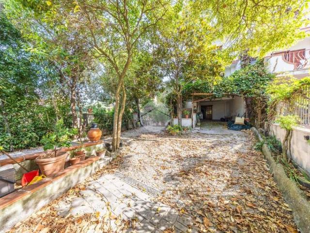 Villa Indipendente in vendita a Guidonia Montecelio, Roma Capitale