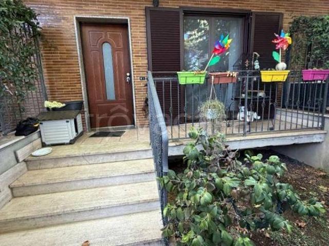 Villa Indipendente in vendita a Guidonia Montecelio, Roma Capitale