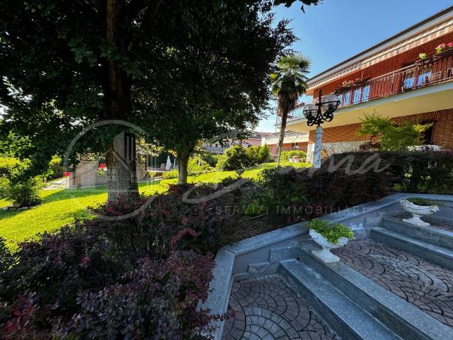 Villa Indipendente in vendita a Piemonte, Asti