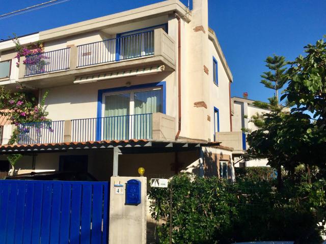 Villa Indipendente in vendita a Montenero di Bisaccia, Molise