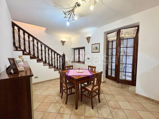 Villa Indipendente in vendita a Mosciano Sant'angelo, Abruzzo