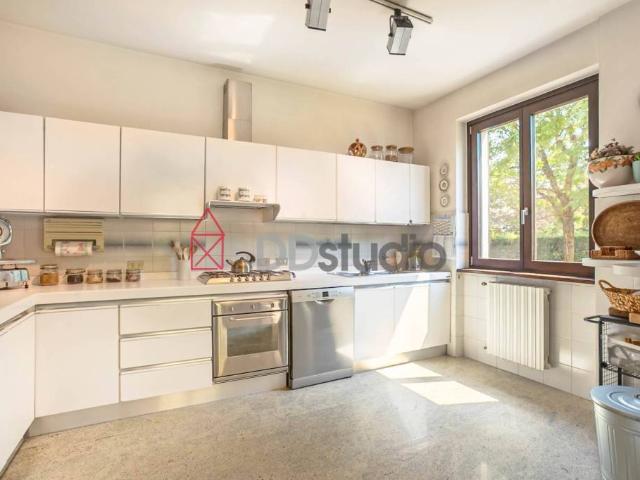 Villa Indipendente in vendita a Dorotina, Mozzo