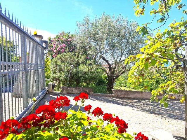 Villa Indipendente in vendita a San Rocco, Muggiò