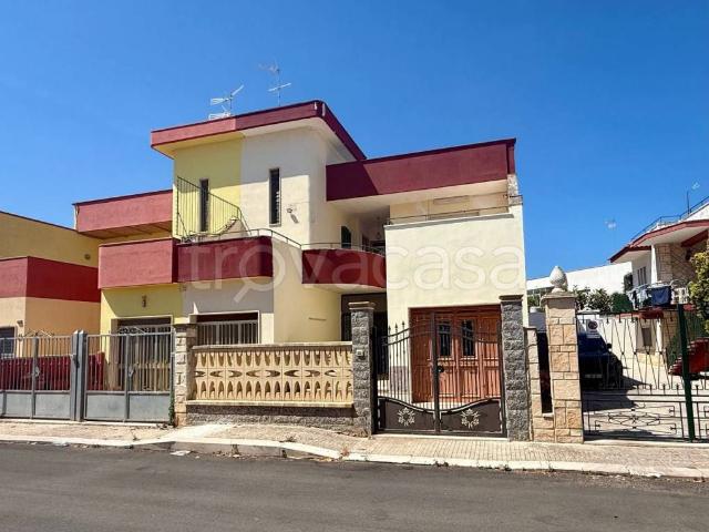 Villa Indipendente in vendita a Sant'isidoro, Puglia