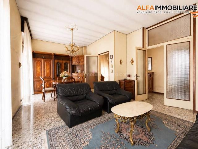 Villa Indipendente in vendita a Vignale Nuovo, Novara