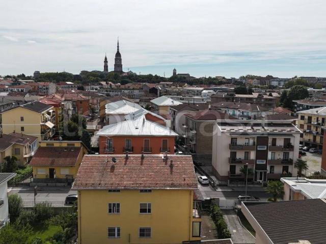 Villa Indipendente in vendita a Santa Rita, Novara