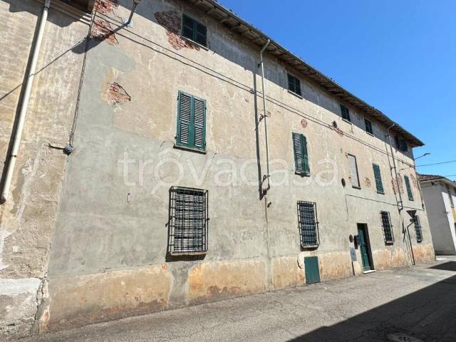 Villa Indipendente in vendita a Piemonte, Alessandria