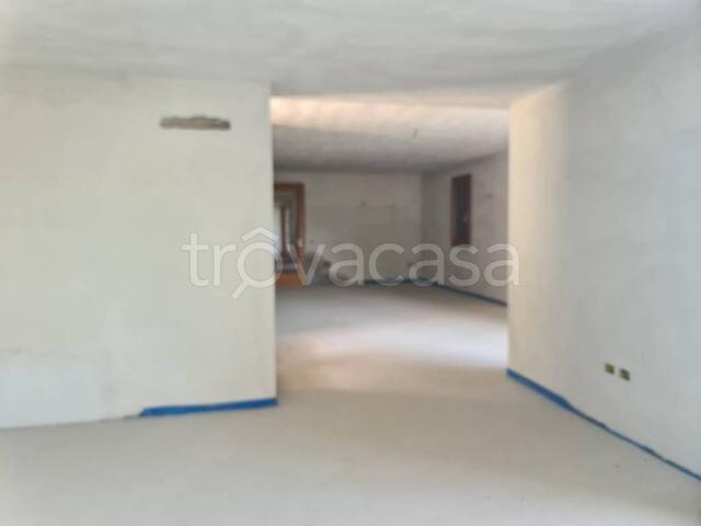 Villa Indipendente in vendita a Conegliano, Veneto