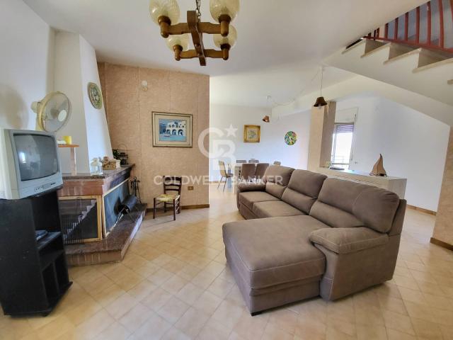Villa Indipendente in vendita a Ogliastro Cilento, Campania