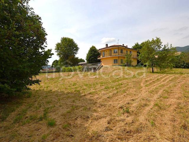 Villa Indipendente in vendita a Capiate, Olginate