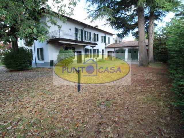 Villa Indipendente in vendita a Orio Litta, Lodi