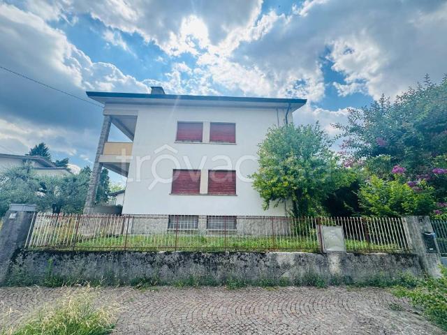Villa Indipendente in vendita a Castellerio / Cjistilîr, Pagnacco / Pagnà