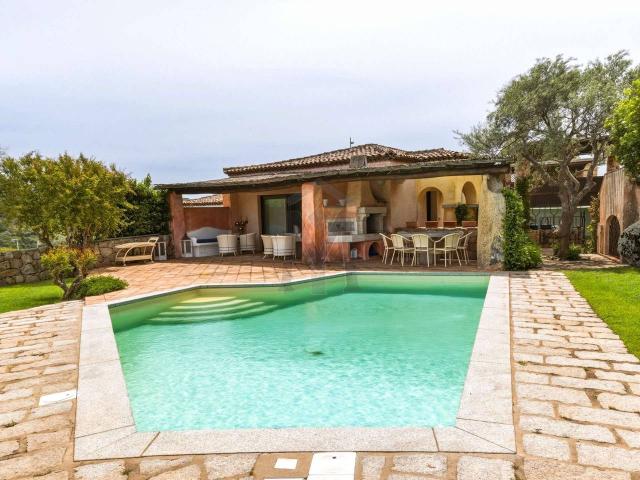 Villa Indipendente in vendita a Villa Monte Altura, Palau