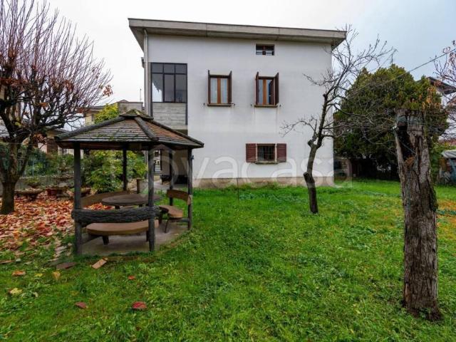 Villa Indipendente in vendita a San Leonardo, Sorbolo