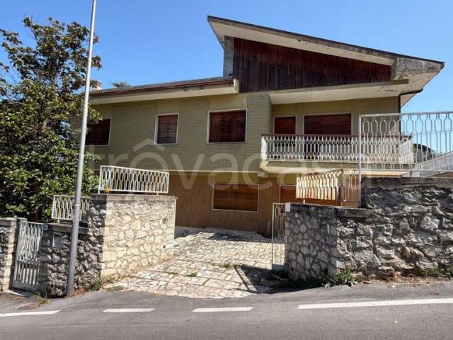 Villa Indipendente in vendita a Zanni, Pescara