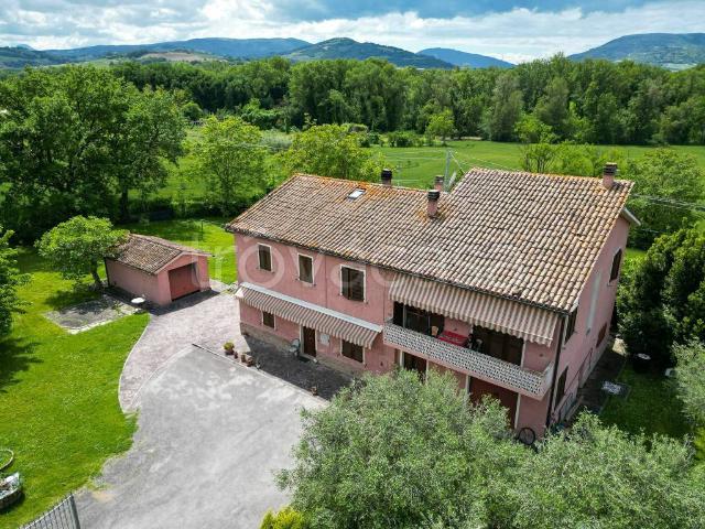 Villa Indipendente in vendita a Marche, Pesaro E Urbino