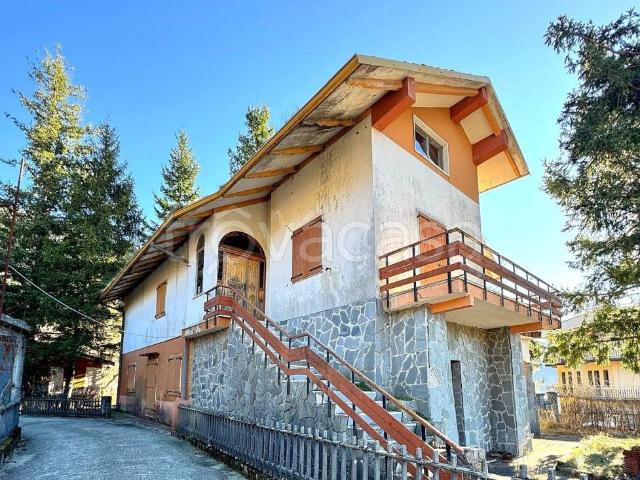 Villa Indipendente in vendita a Croce, Comano