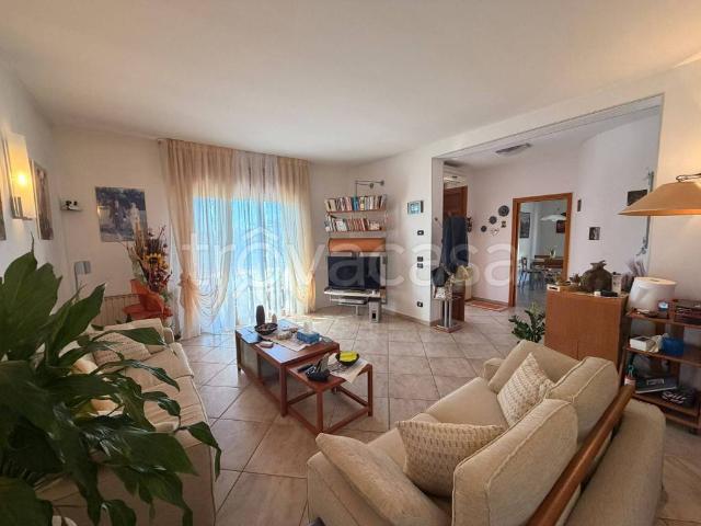 Villa Indipendente in vendita a Contarina, Porto Viro